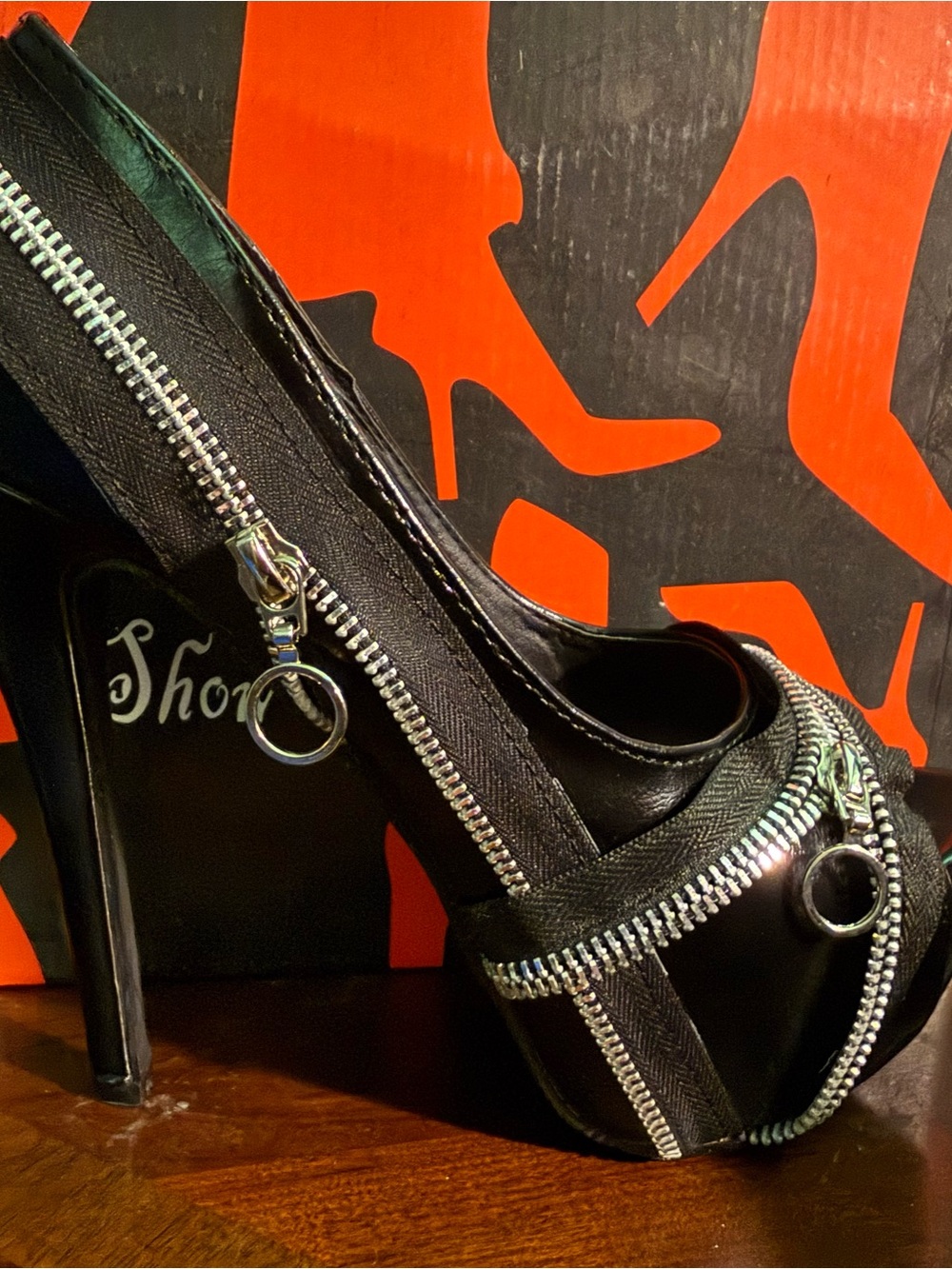Black Zipper-Accent High Heel Pumps - Show Story